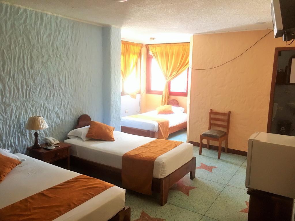 Hostal Estrella De Mar Puerto Ayora  Rom bilde