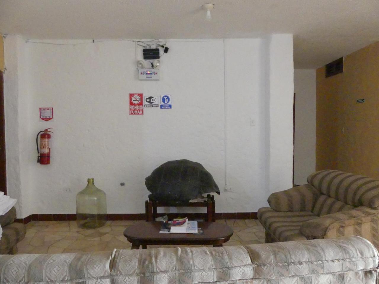 Hostal Estrella De Mar Puerto Ayora  Eksteriør bilde