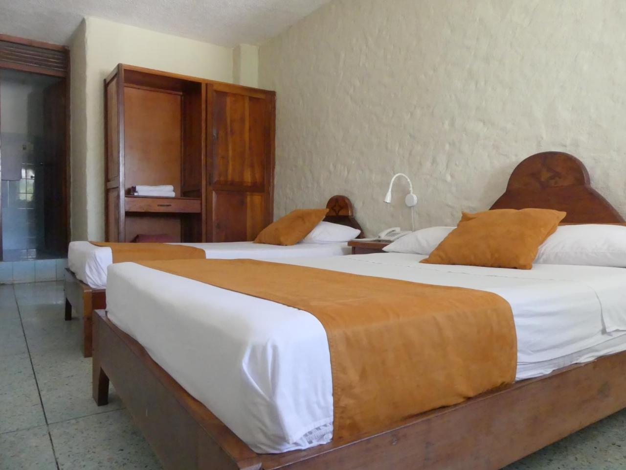 Hostal Estrella De Mar Puerto Ayora  Eksteriør bilde