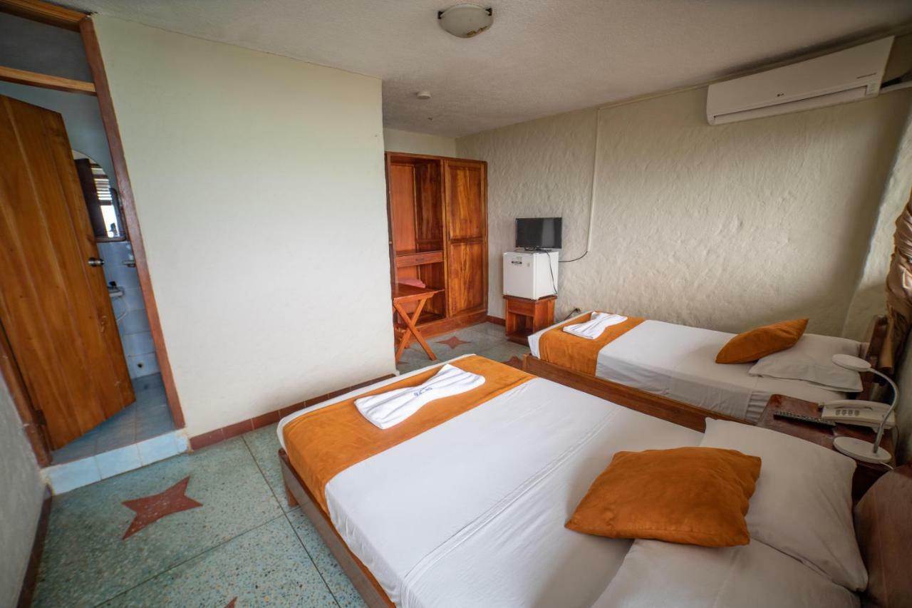 Hostal Estrella De Mar Puerto Ayora  Eksteriør bilde