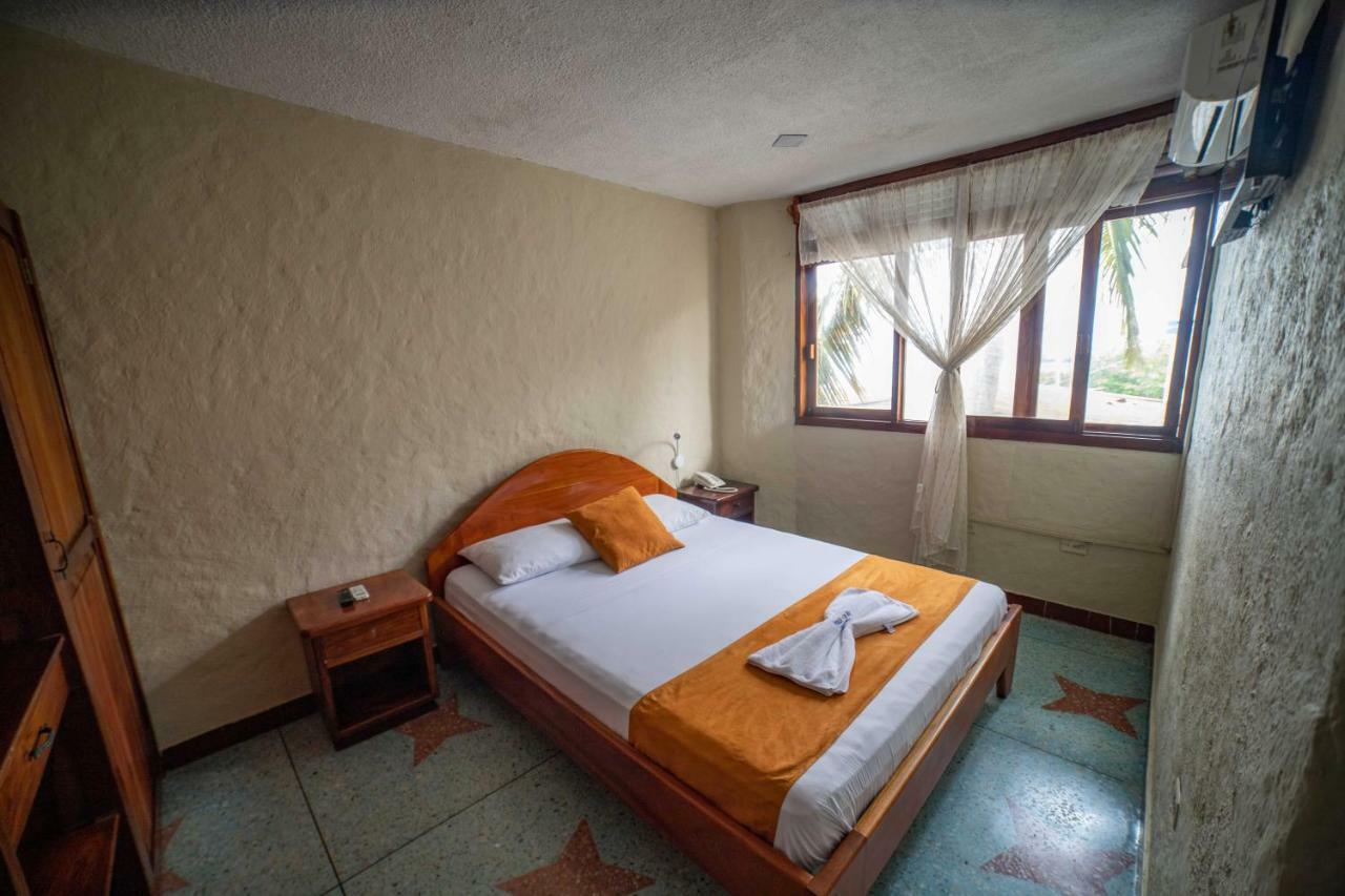 Hostal Estrella De Mar Puerto Ayora  Eksteriør bilde
