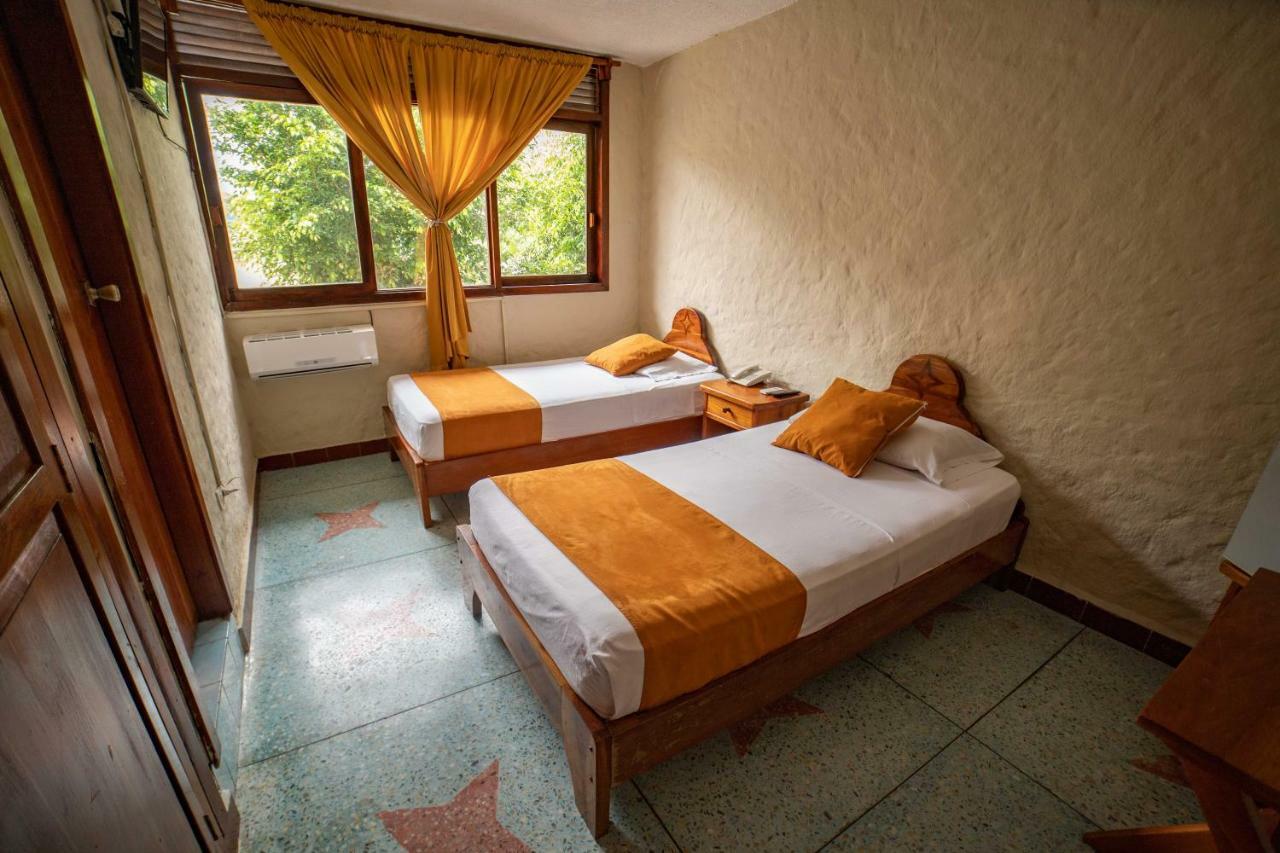 Hostal Estrella De Mar Puerto Ayora  Eksteriør bilde